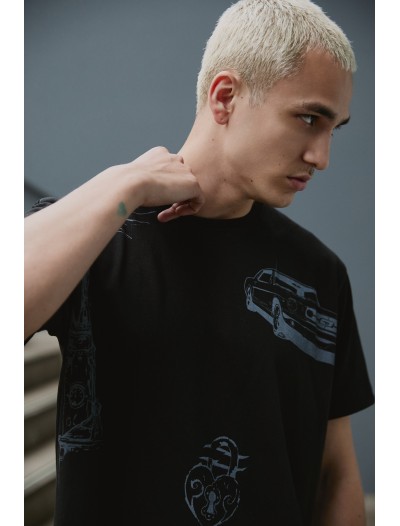 IRONIC GRIFF BLACK TEE
