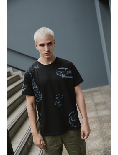 IRONIC GRIFF BLACK TEE
