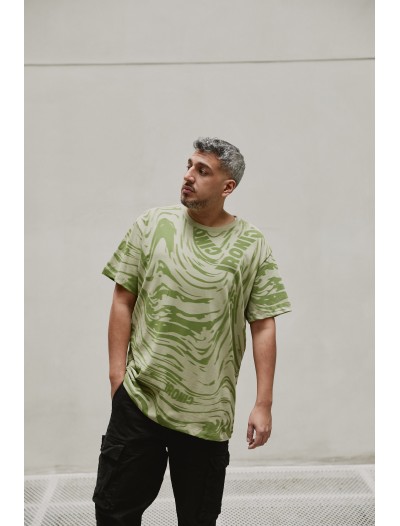 IRONIC GREESLM GREEN TEE